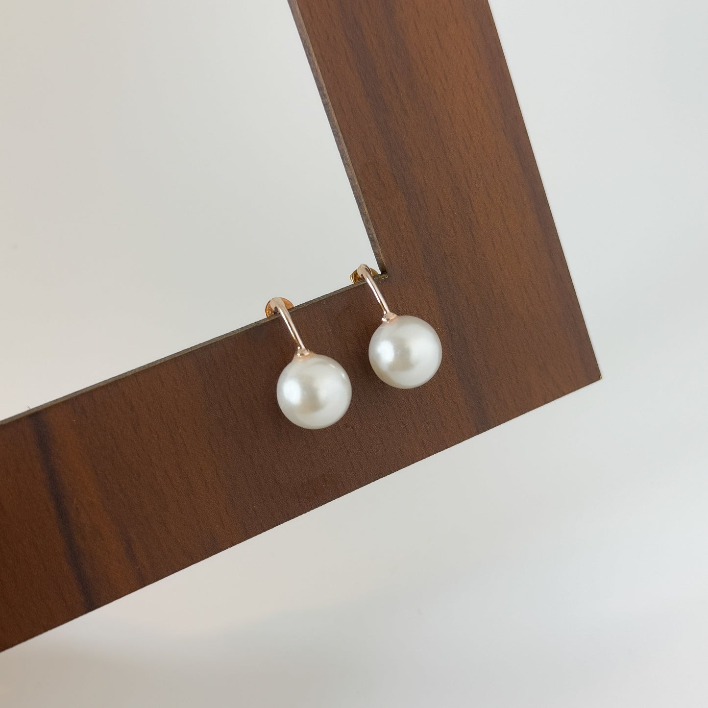 Pearl Drops