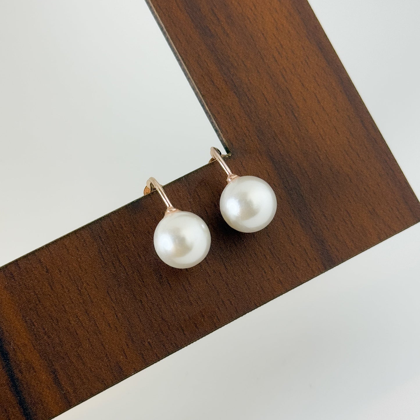 Pearl Drops