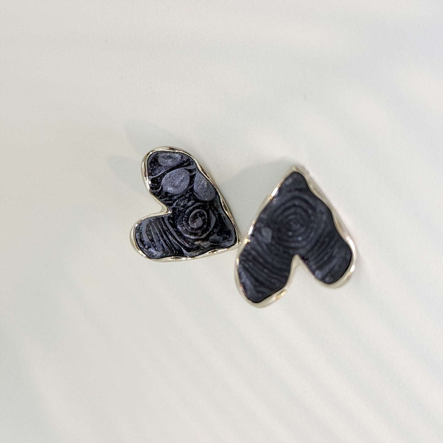 Appealing - Black