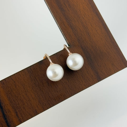 Pearl Drops